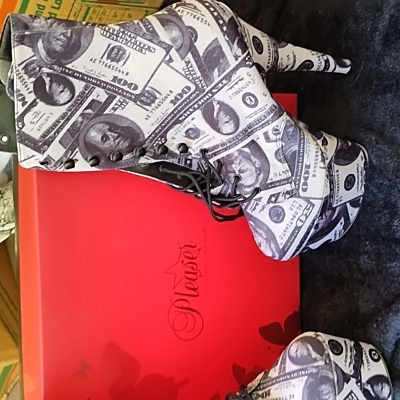 Pleaser Women's Money Print Heeled Boots - Picture 3 of 5